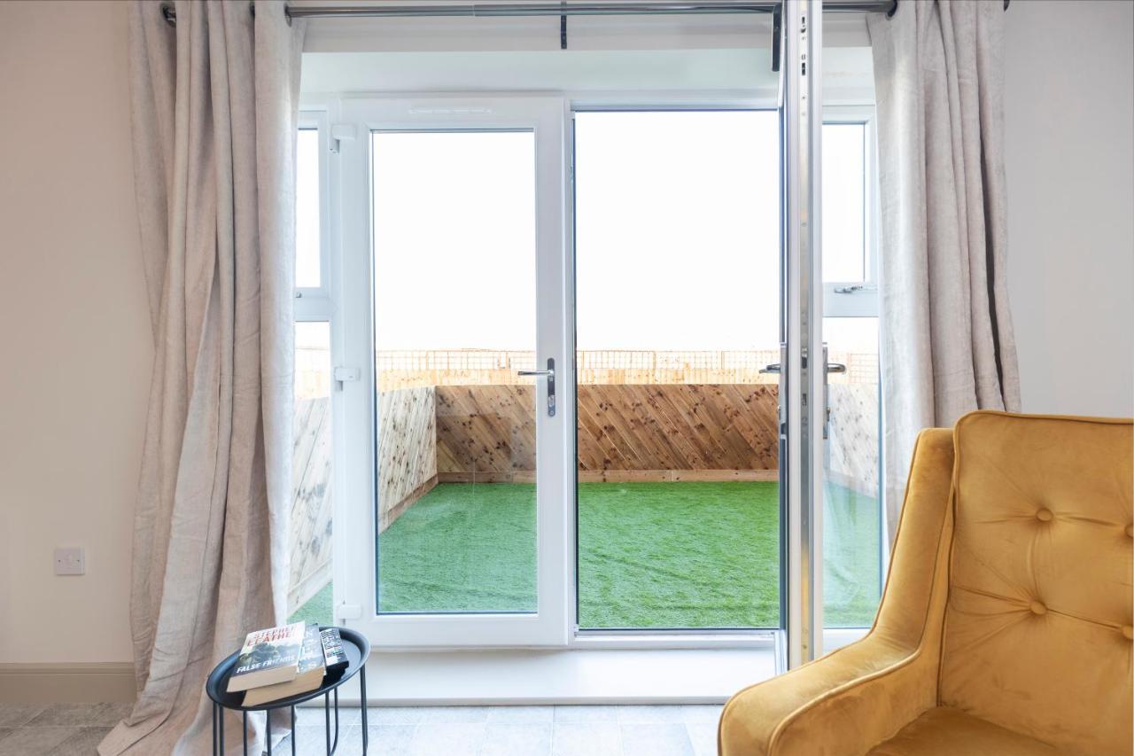 Avery House 2 - Two Bedroom With Outdoor Terrace By Bpne Darlington  Luaran gambar